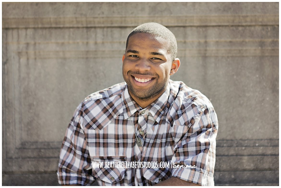 LonnieSeniorPortraits 002.jpg LonnieSeniorPortraits 002.jpg